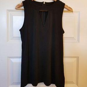 NWT Michael Kors Sleeveless Keyhole Top